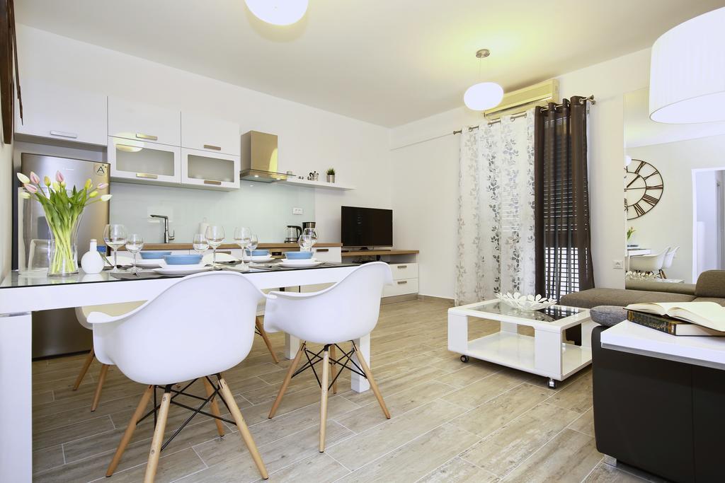 First Floor Zadar Apartment Buitenkant foto