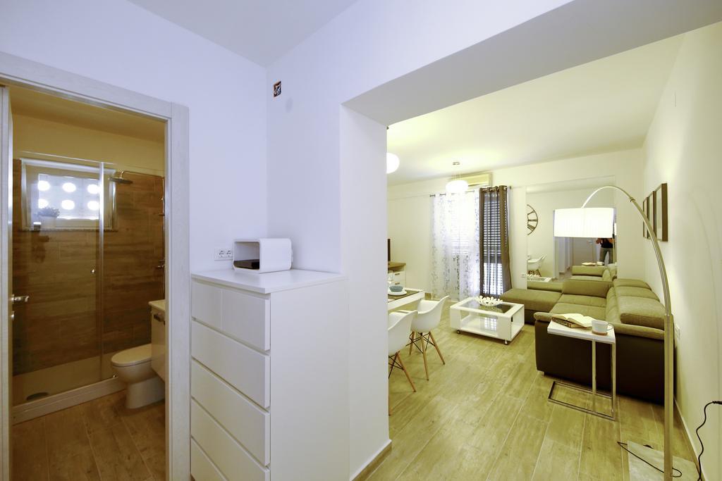 First Floor Zadar Apartment Buitenkant foto